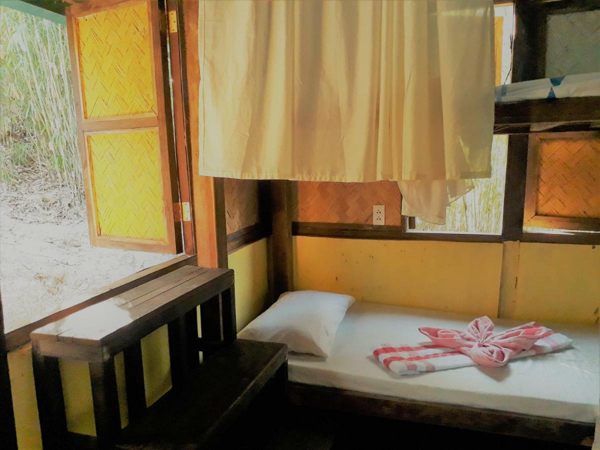 Busuanga Backpackers Pansiyon Concepcion  Dış mekan fotoğraf
